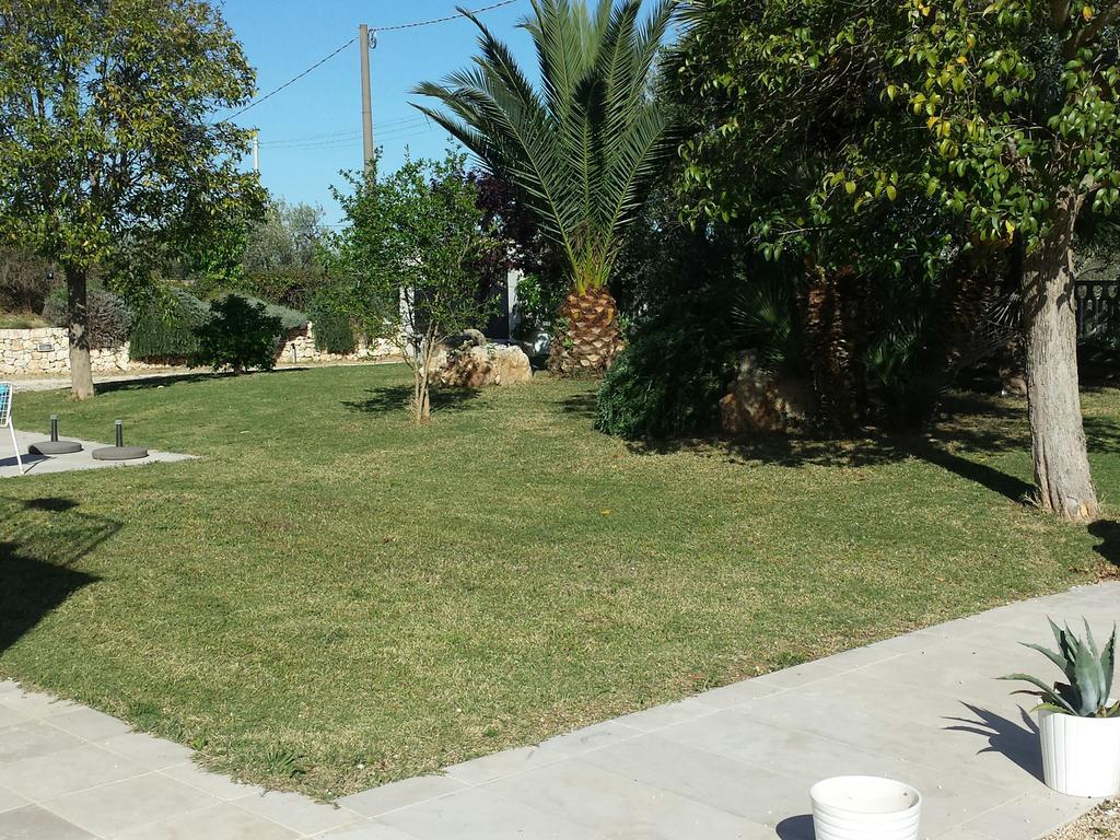 B&B Margherita ออสตูนี ภายนอก รูปภาพ